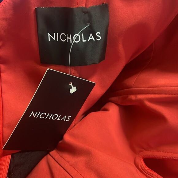 NICHOLAS BANDAGE NWT FLIP HEM BRA RED DRESS SIZE 2 - Picture 5 of 12